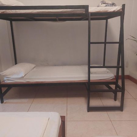 Larmar Bed And Breakfast Puerto Princesa Екстер'єр фото
