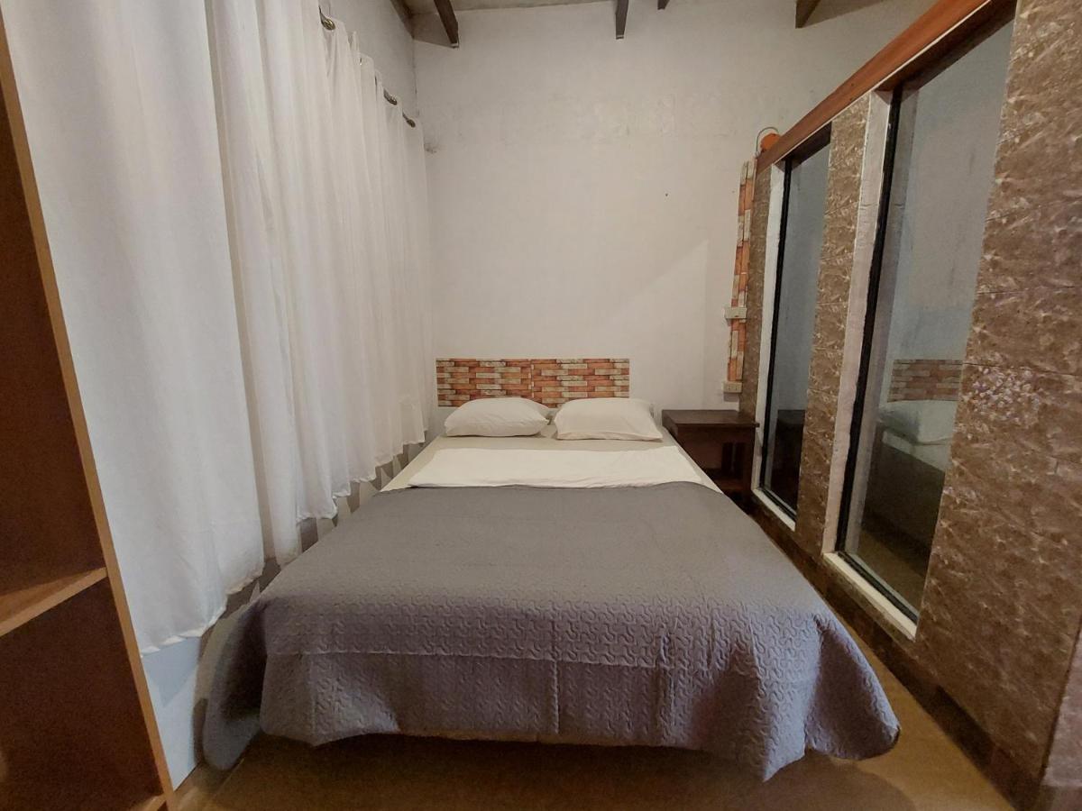 Larmar Bed And Breakfast Puerto Princesa Екстер'єр фото