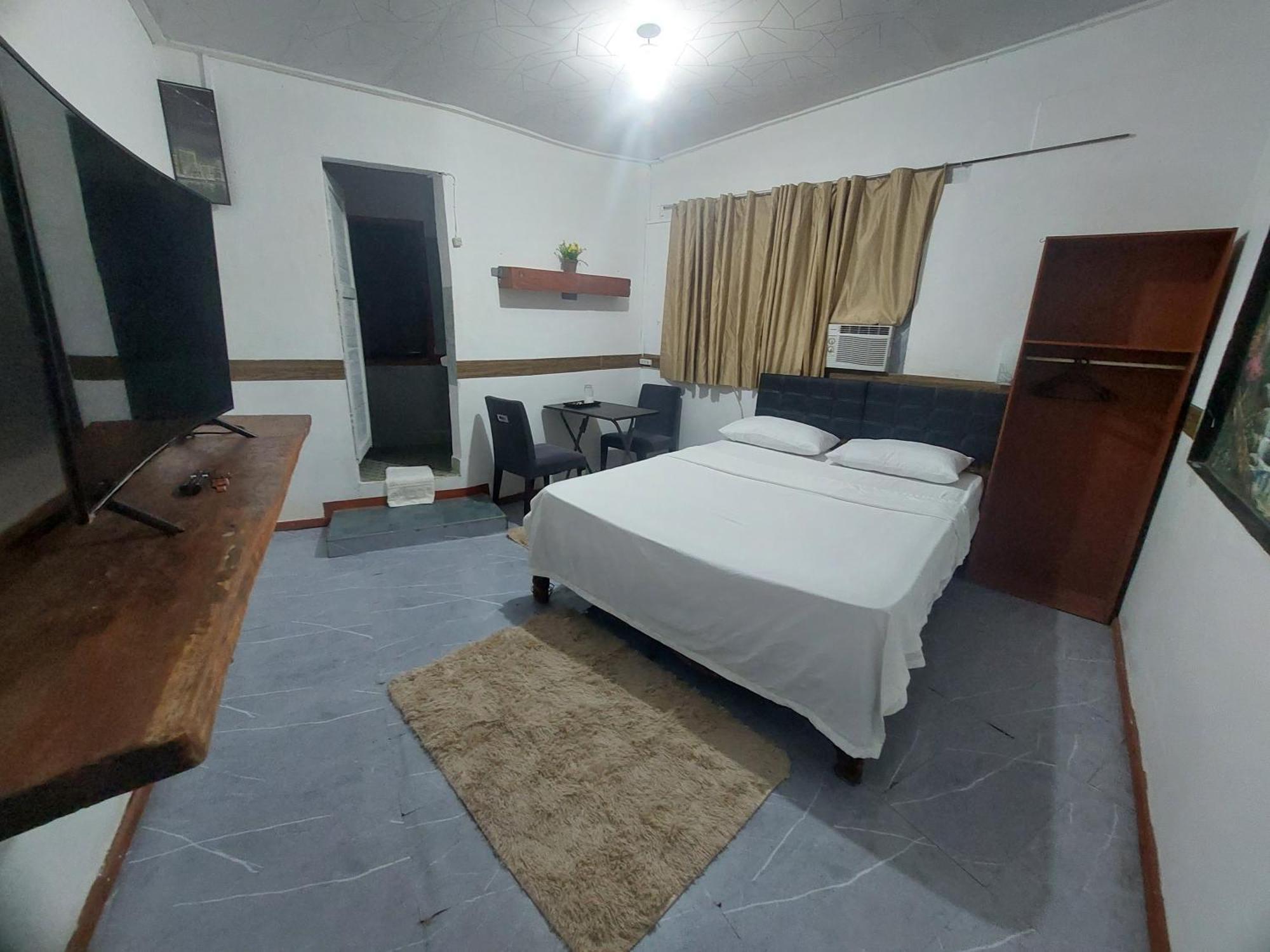 Larmar Bed And Breakfast Puerto Princesa Екстер'єр фото