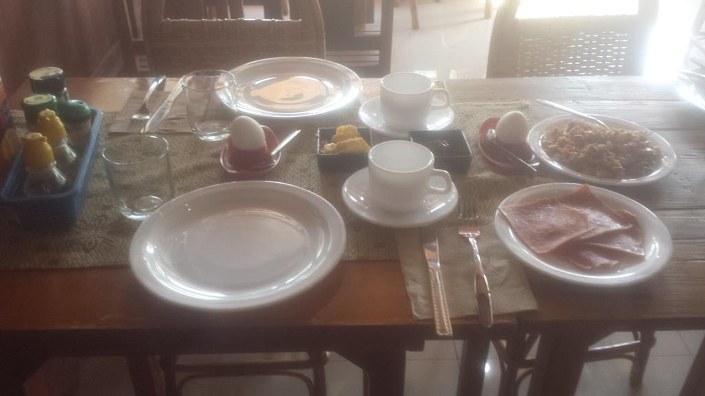 Larmar Bed And Breakfast Puerto Princesa Екстер'єр фото